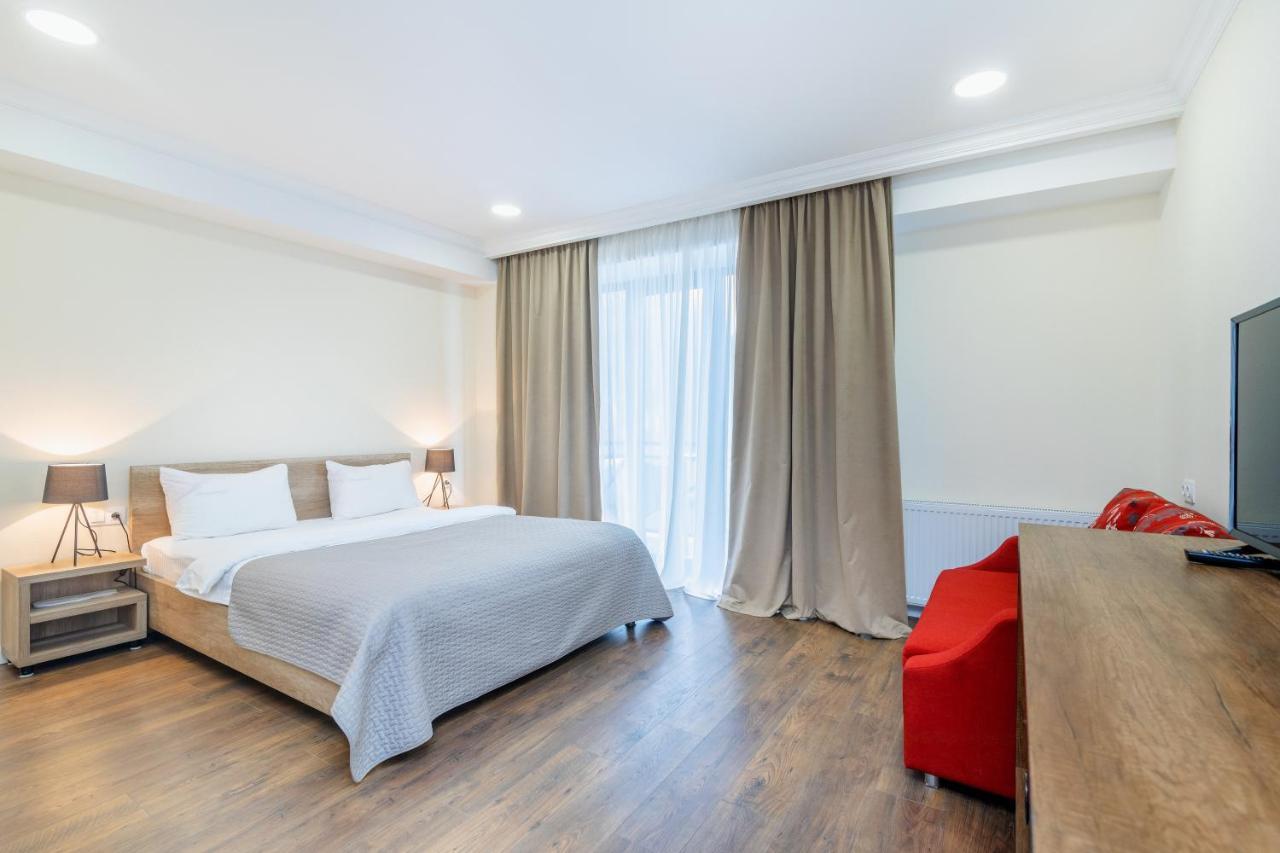 Chalet Kokhta บาคูเรียนี ภายนอก รูปภาพ
