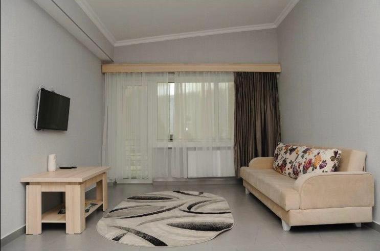 Chalet Kokhta บาคูเรียนี ภายนอก รูปภาพ